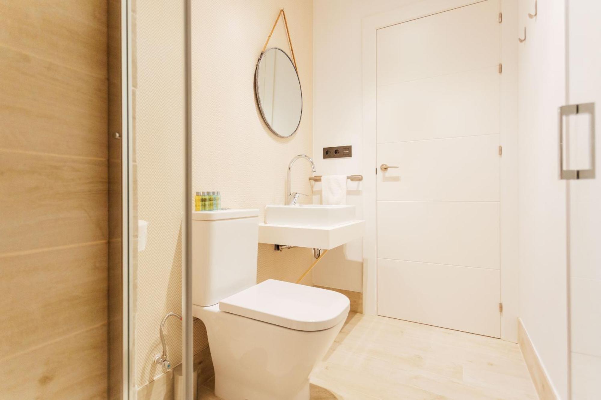 Luxury And Cozy- 1Bd 1Bth- Las Setas เซบีญา ภายนอก รูปภาพ
