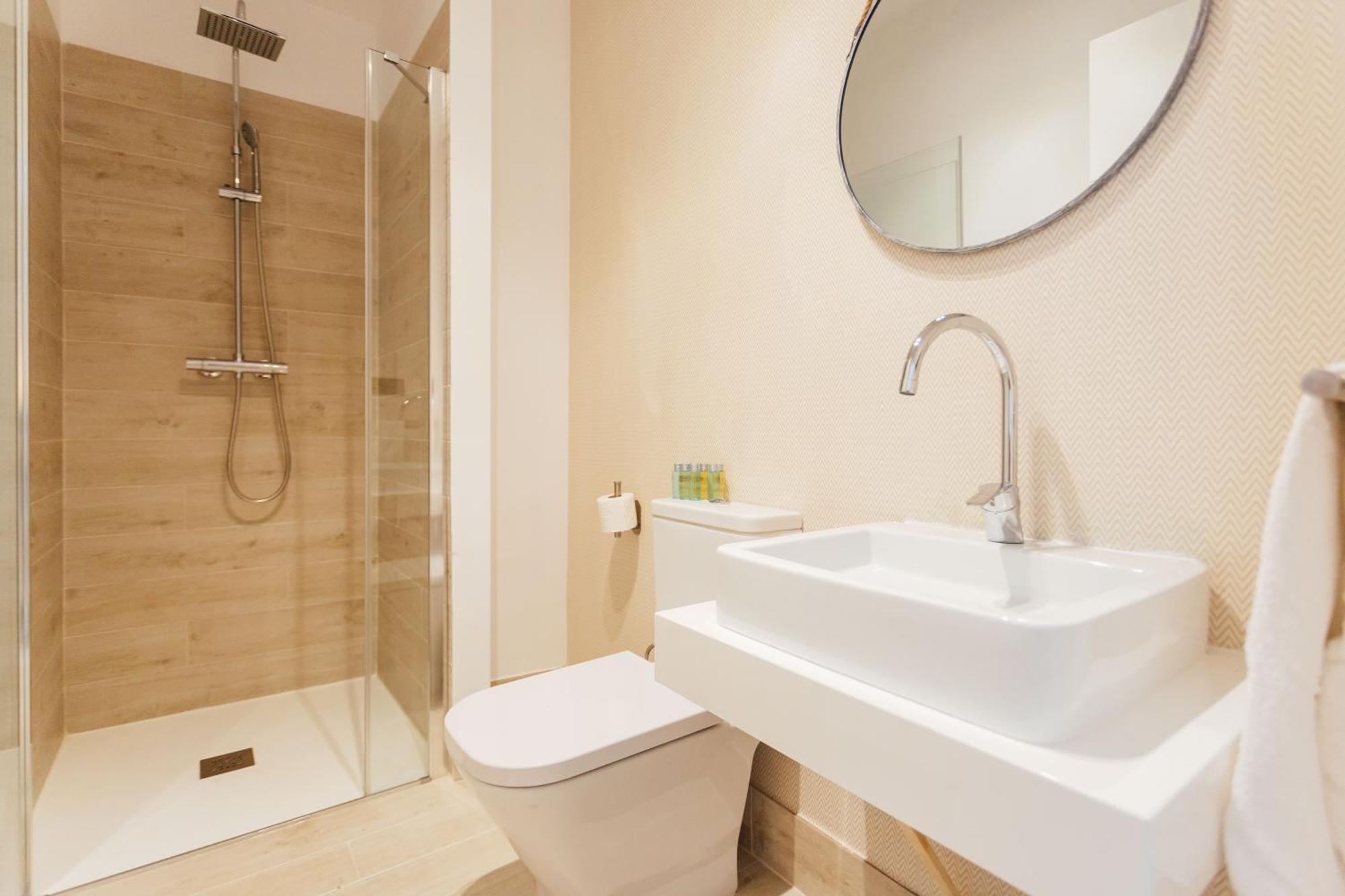 Luxury And Cozy- 1Bd 1Bth- Las Setas เซบีญา ภายนอก รูปภาพ